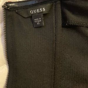 Guess top